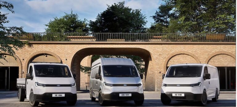 Ford confirma Transit City elétrica no Brasil em 2026 com três opções de carroceria e bateria LFP
