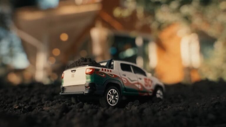 Fiat Collection: miniaturas dos clássicos (147, Uno “escada” e Strada) voltam com campanha engraçada